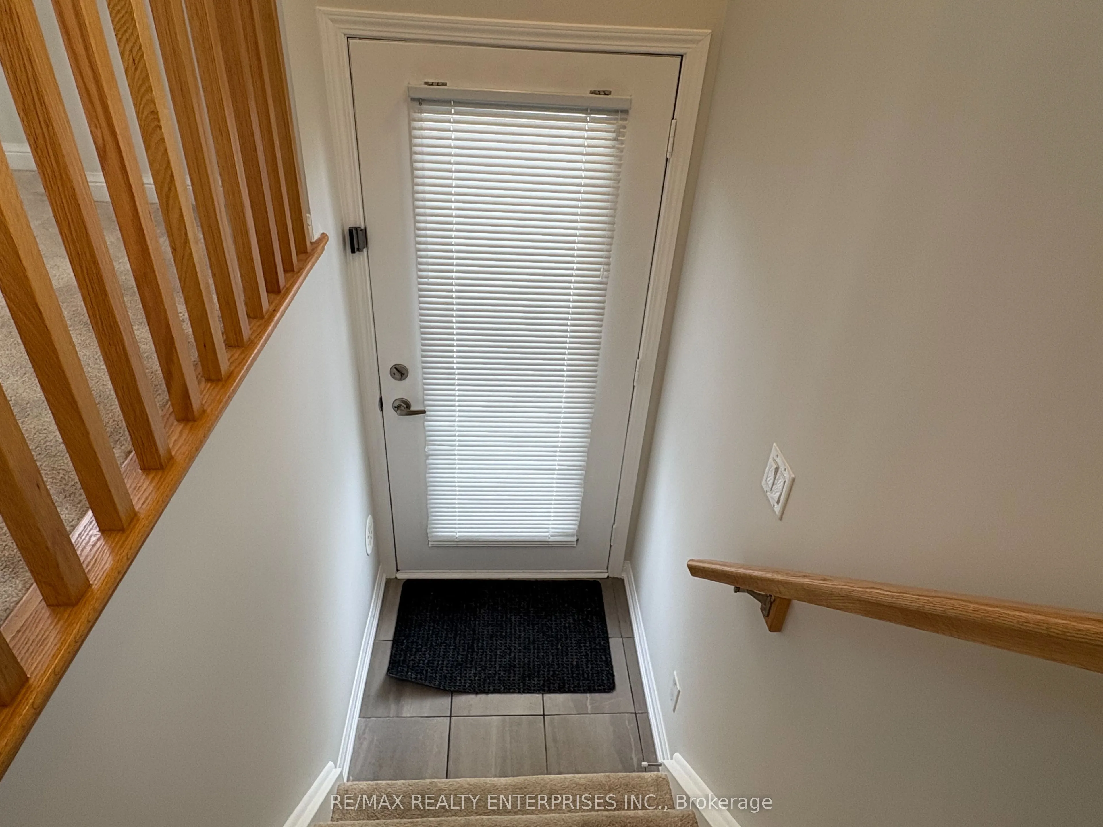 1 Beckenrose Court, #157