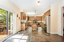 36 Valleyridge Crescent