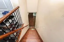 36 Valleyridge Crescent