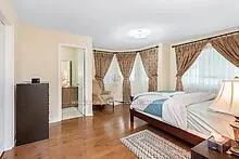 36 Valleyridge Crescent