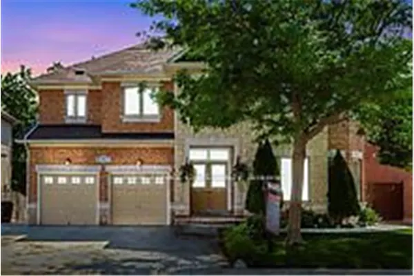 36 Valleyridge Crescent