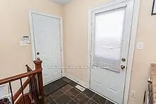 36 Valleyridge Crescent