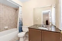 36 Valleyridge Crescent