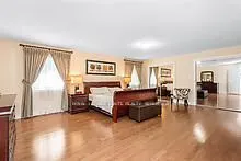 36 Valleyridge Crescent