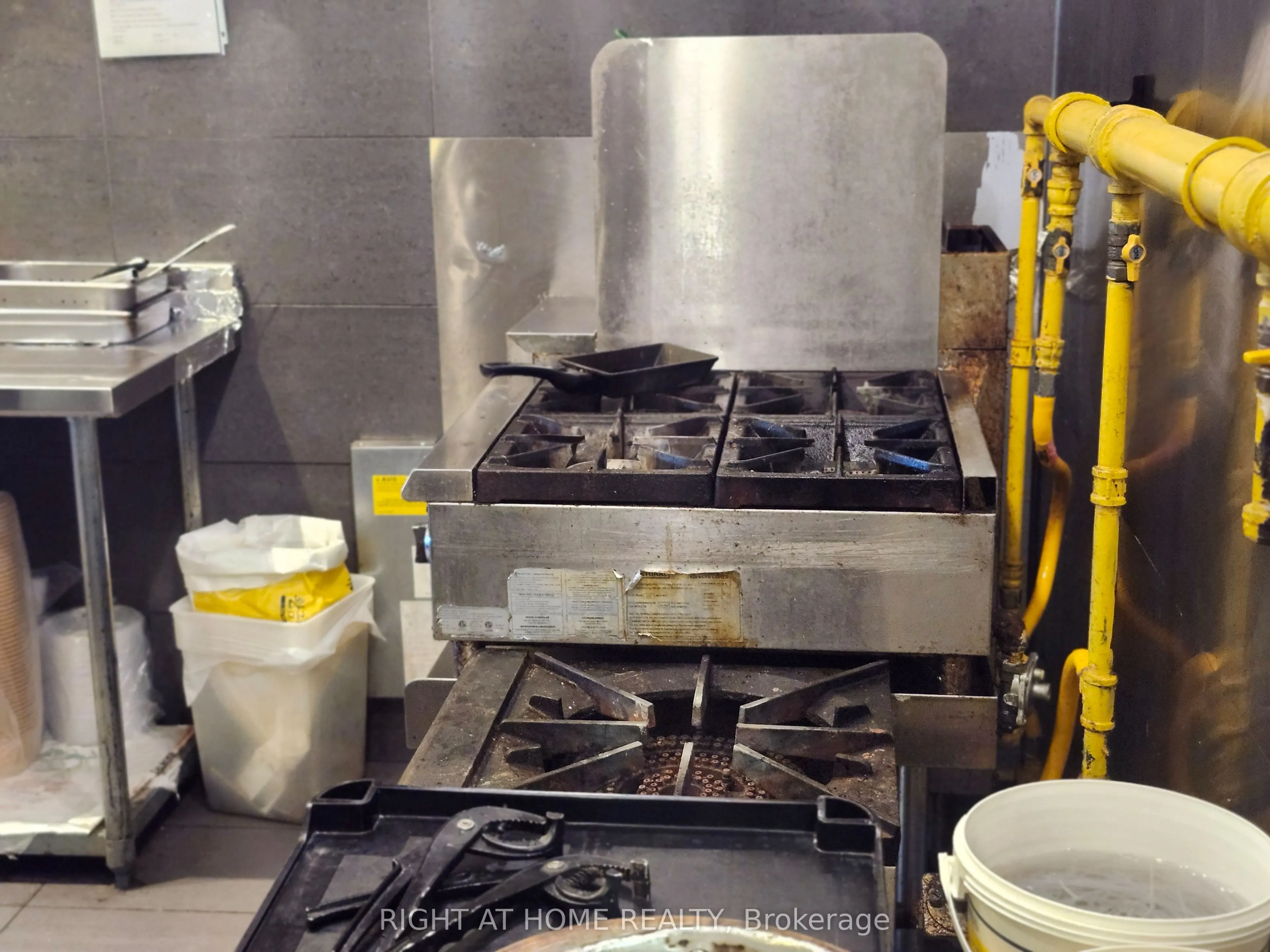 105 The Pond Road, #80