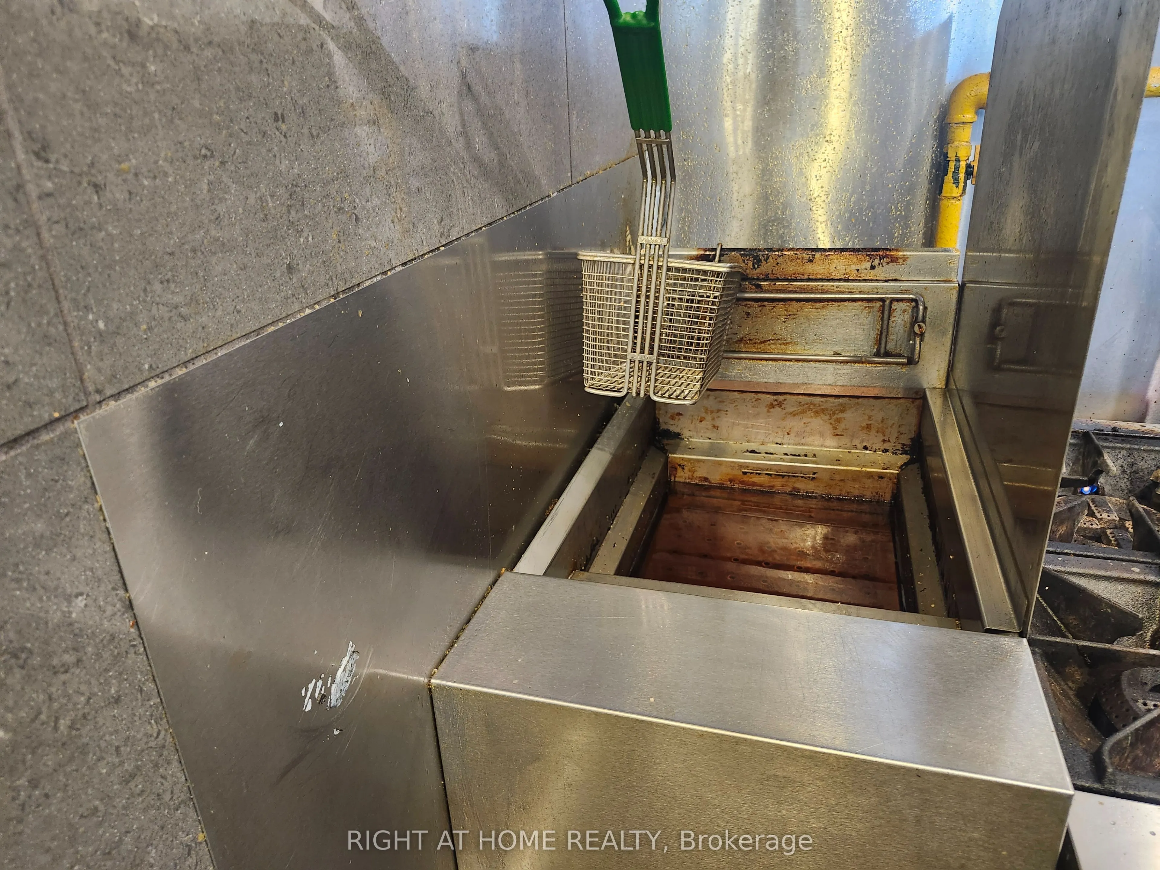 105 The Pond Road, #80