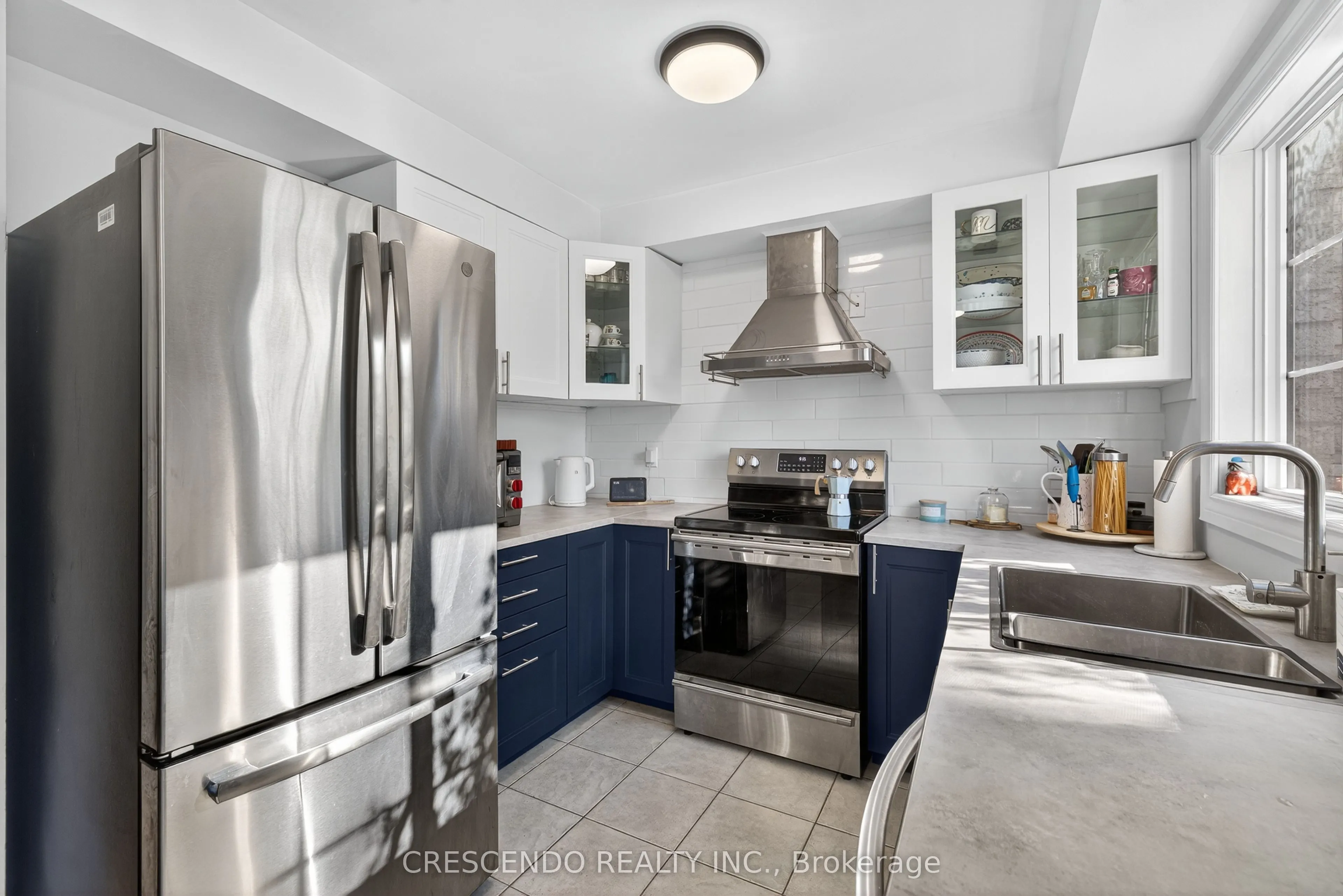 47 Frank Johnston Road