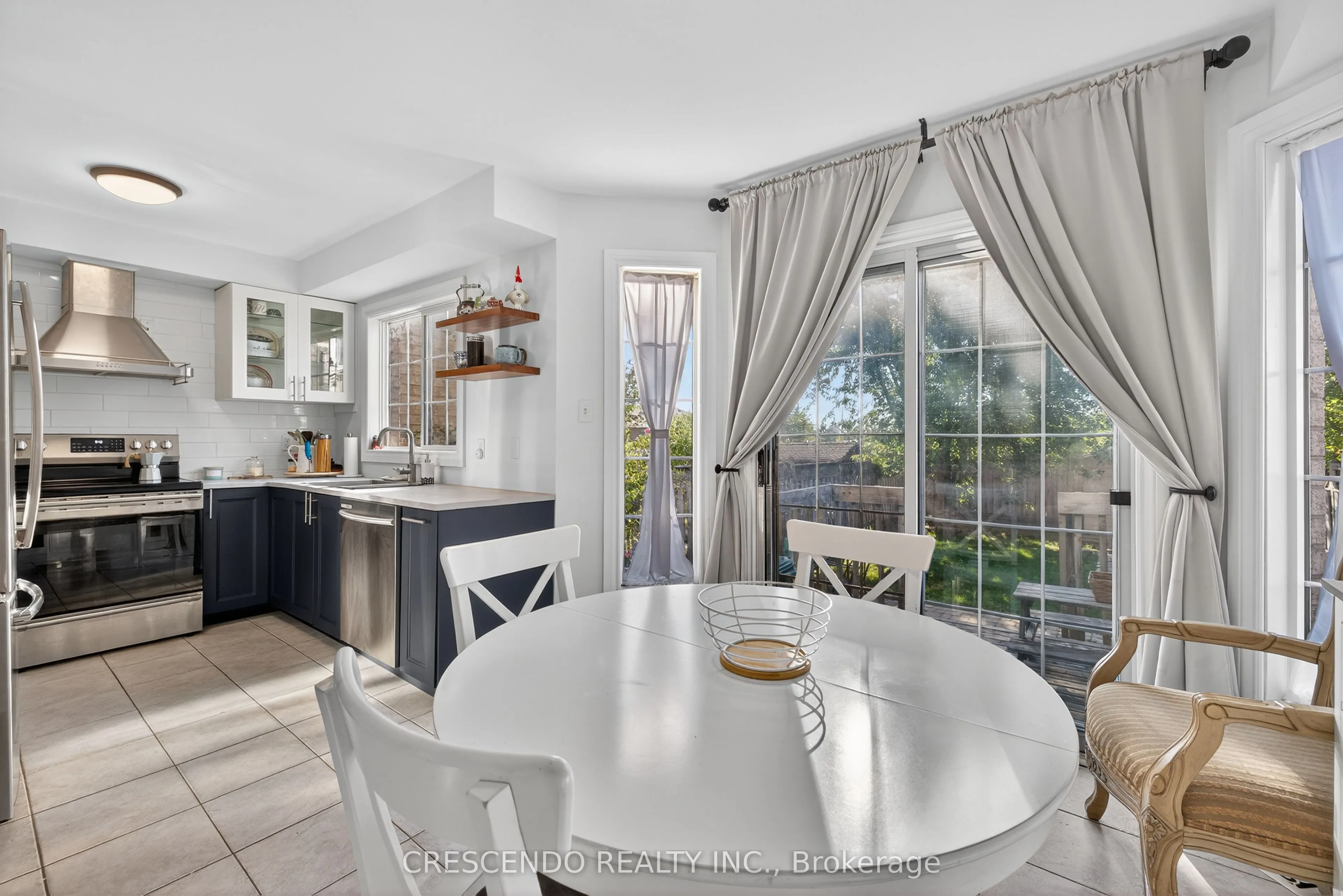 47 Frank Johnston Road