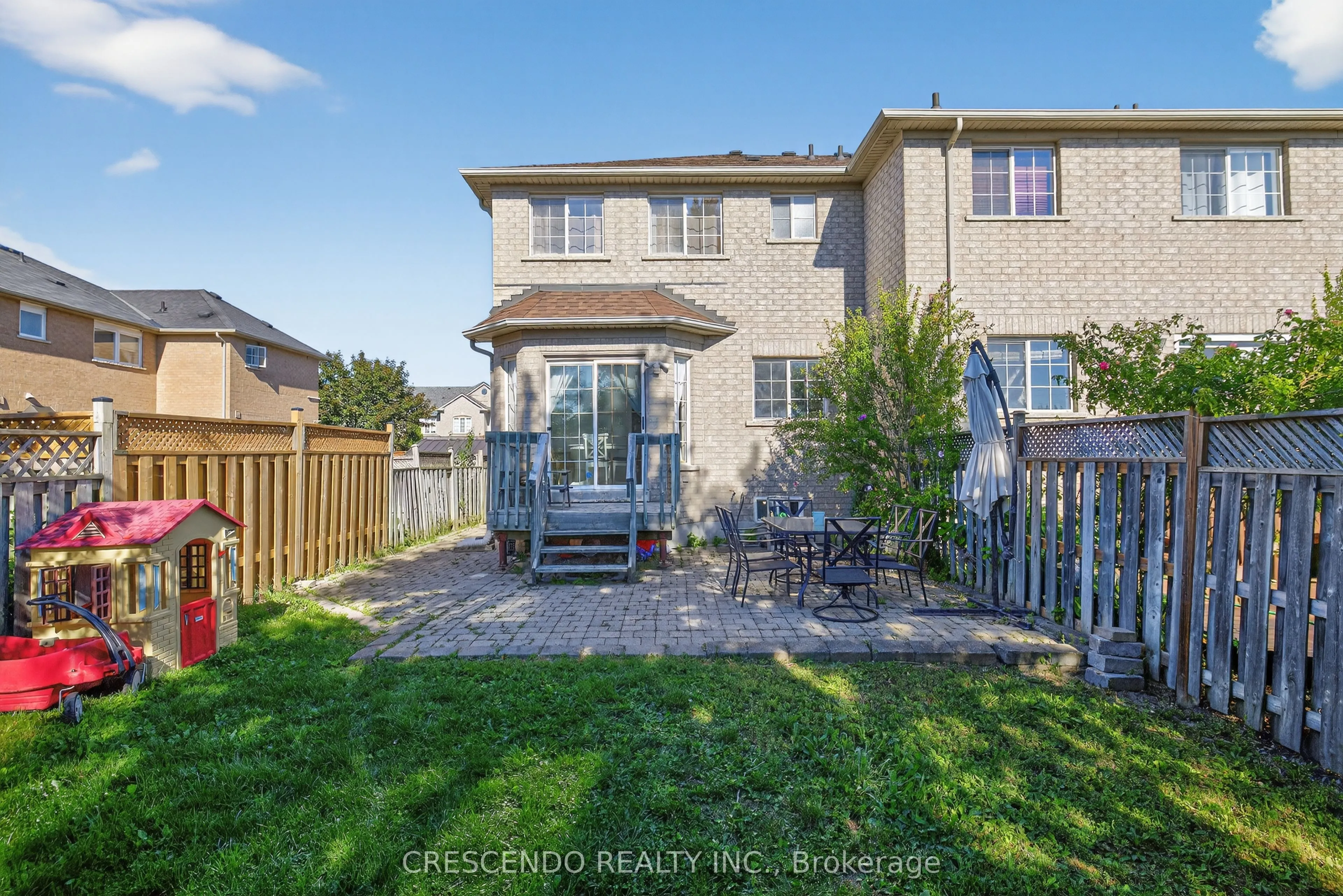 47 Frank Johnston Road