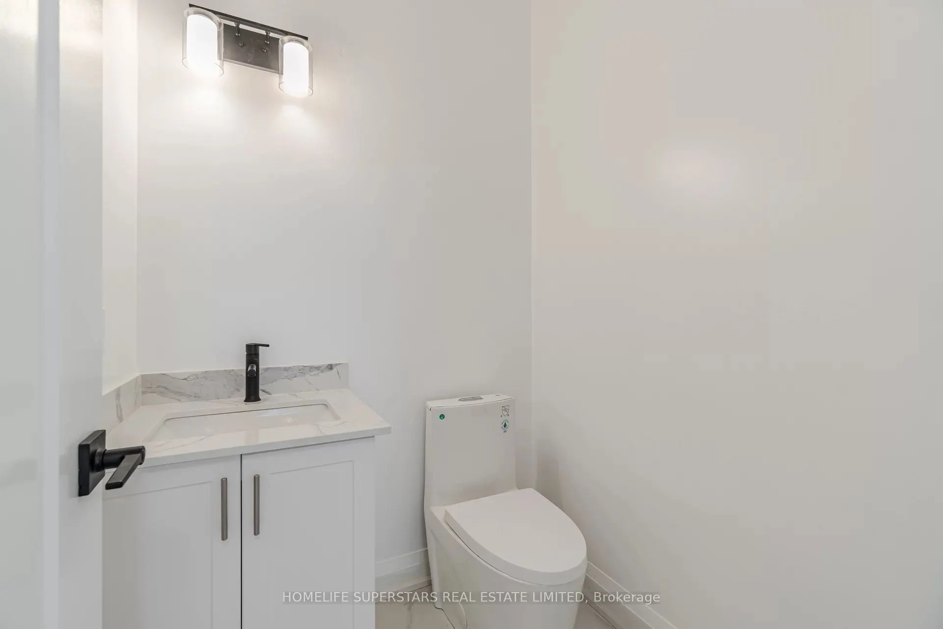 8 Santa Barbra Lane, #0