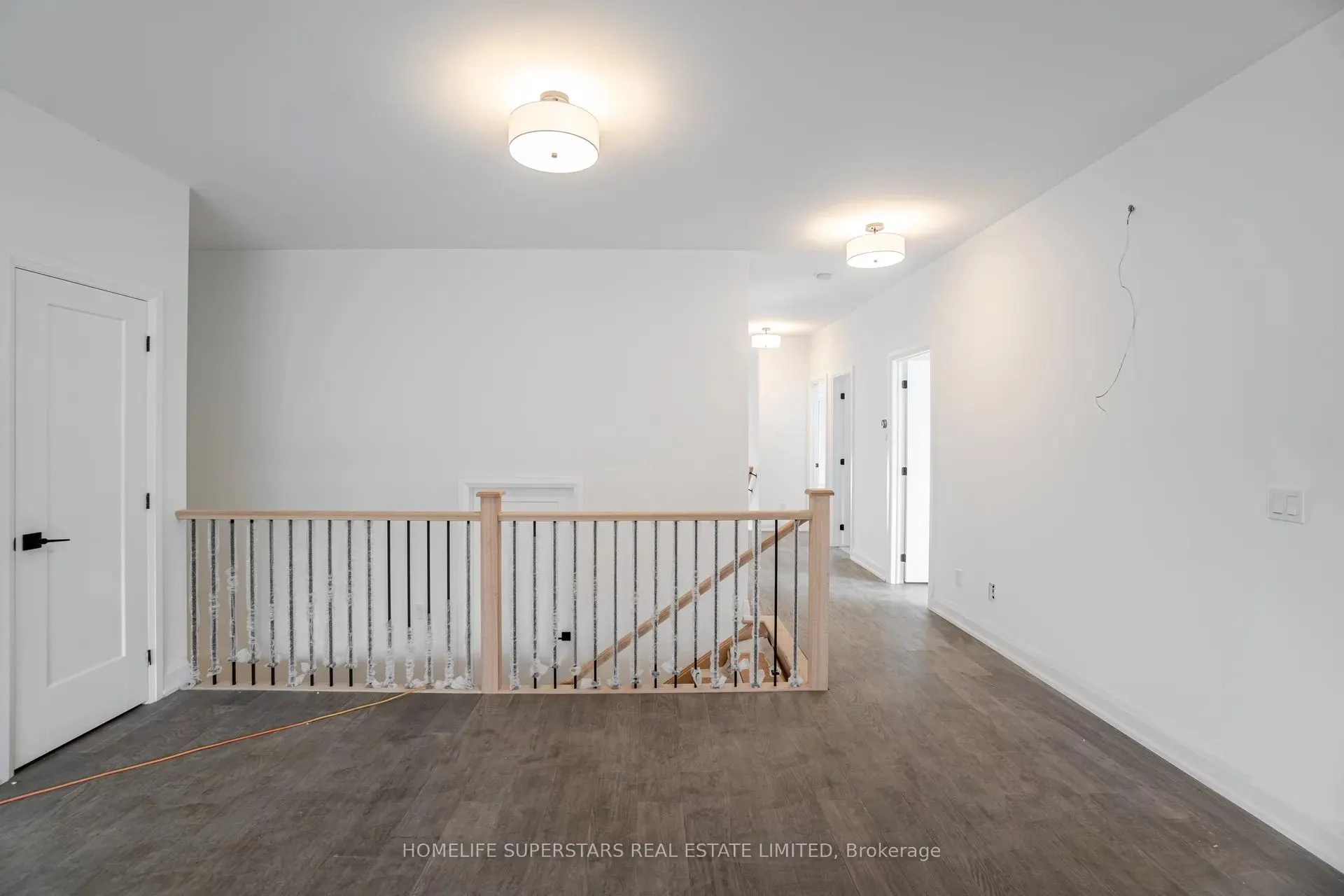 8 Santa Barbra Lane, #0