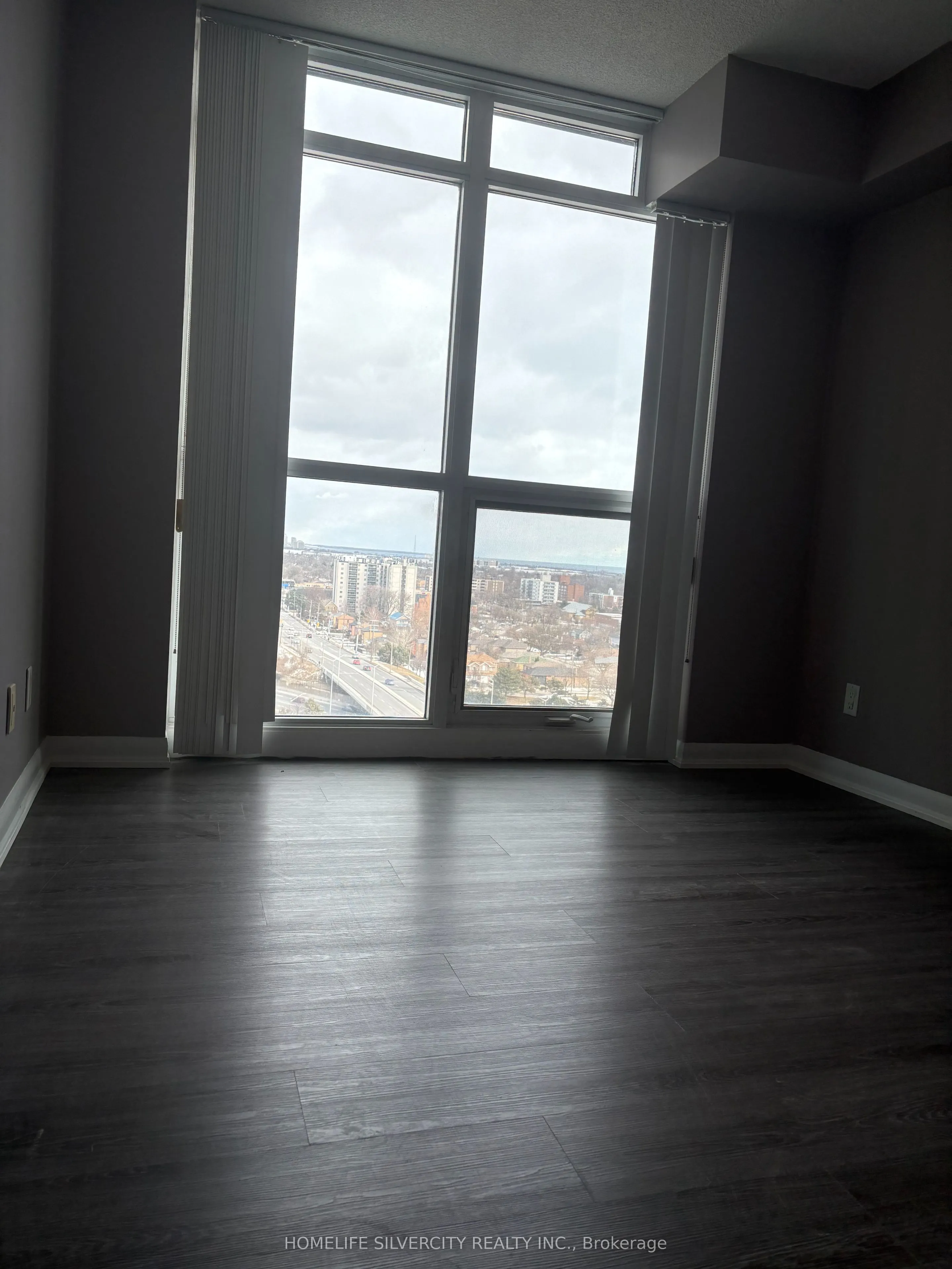 215 Sherway Gardens Road, #704