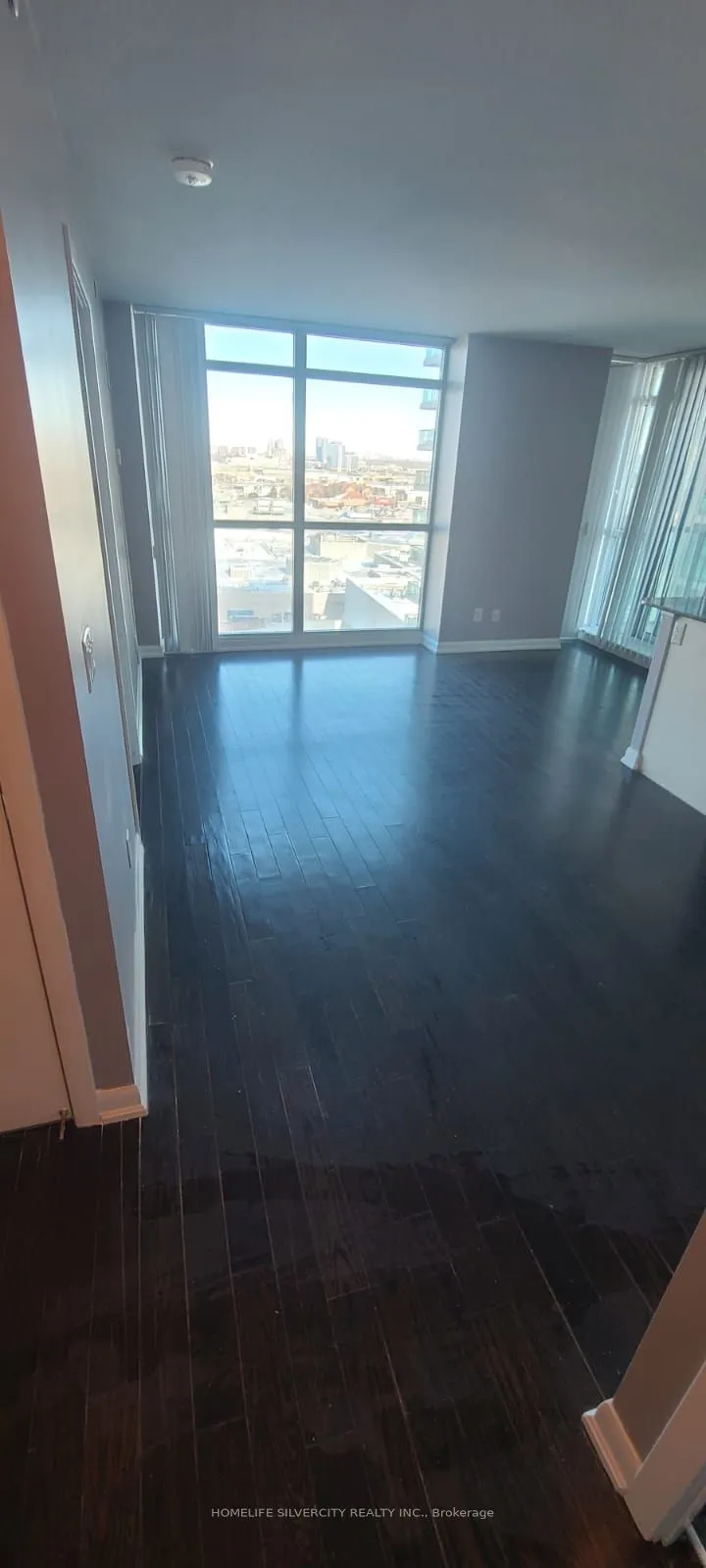 215 Sherway Gardens Road, #704