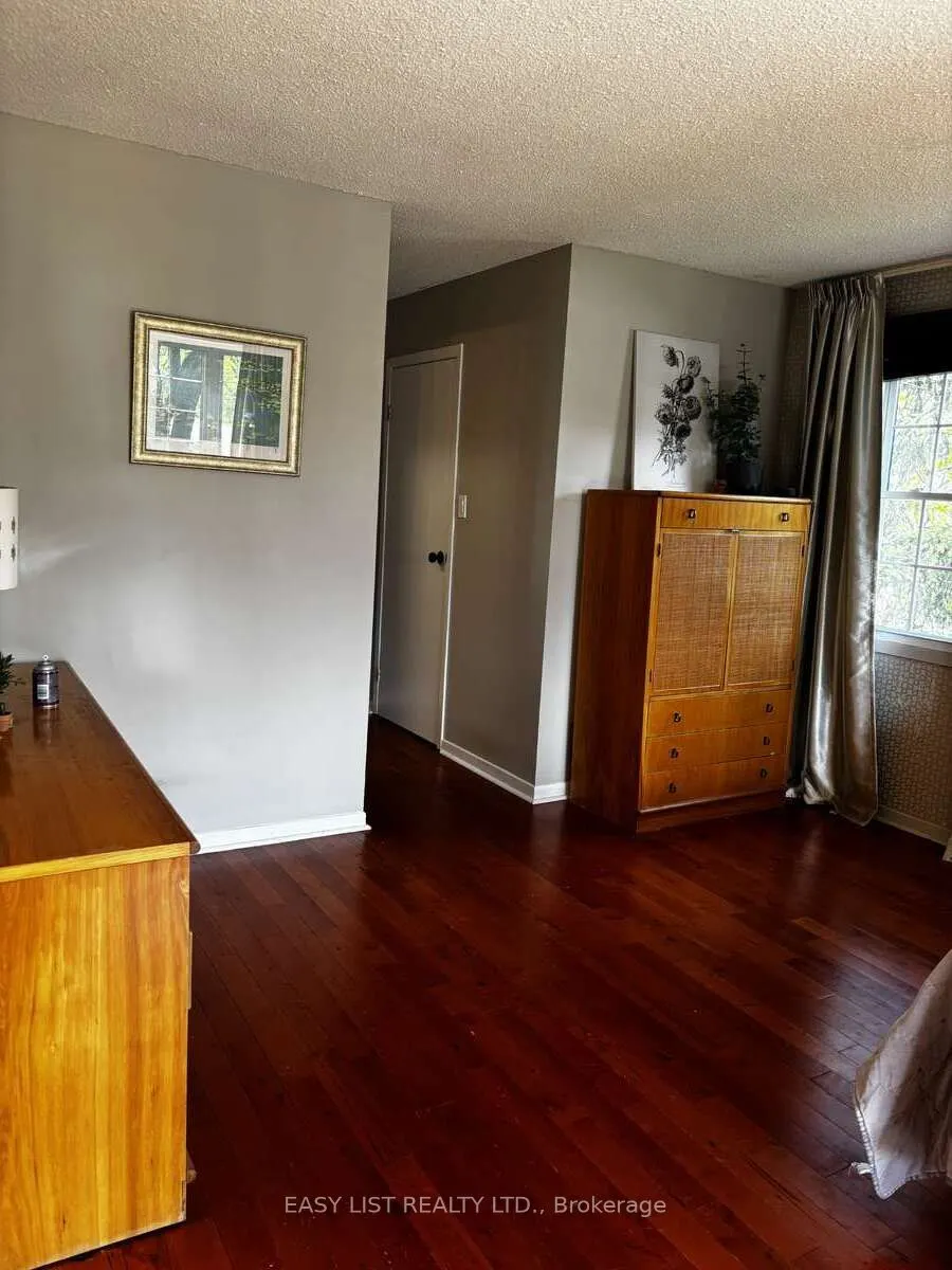 6942 Barrisdale Drive