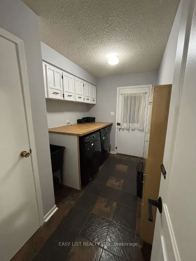 6942 Barrisdale Drive