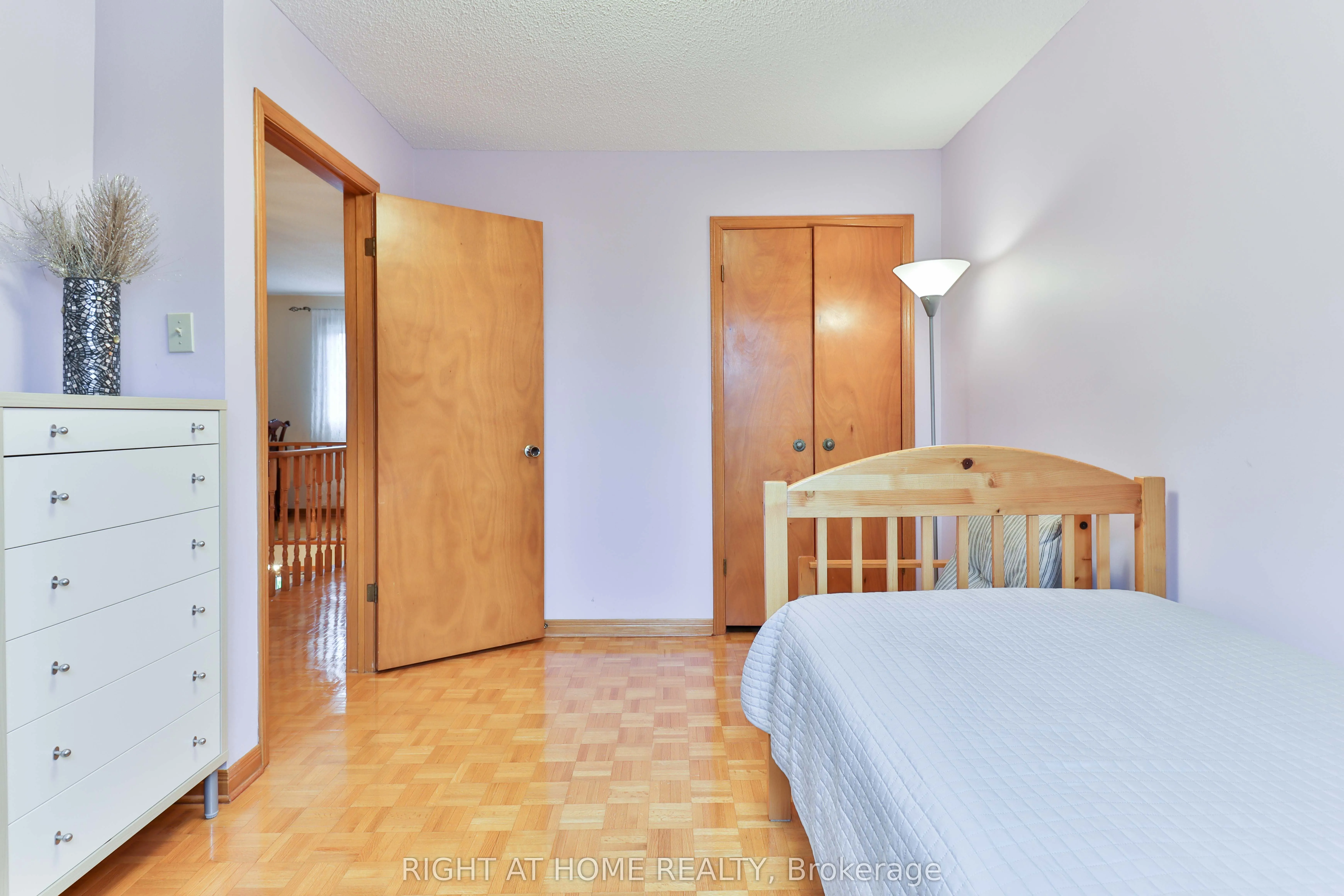 1433 Bough Beeches Boulevard