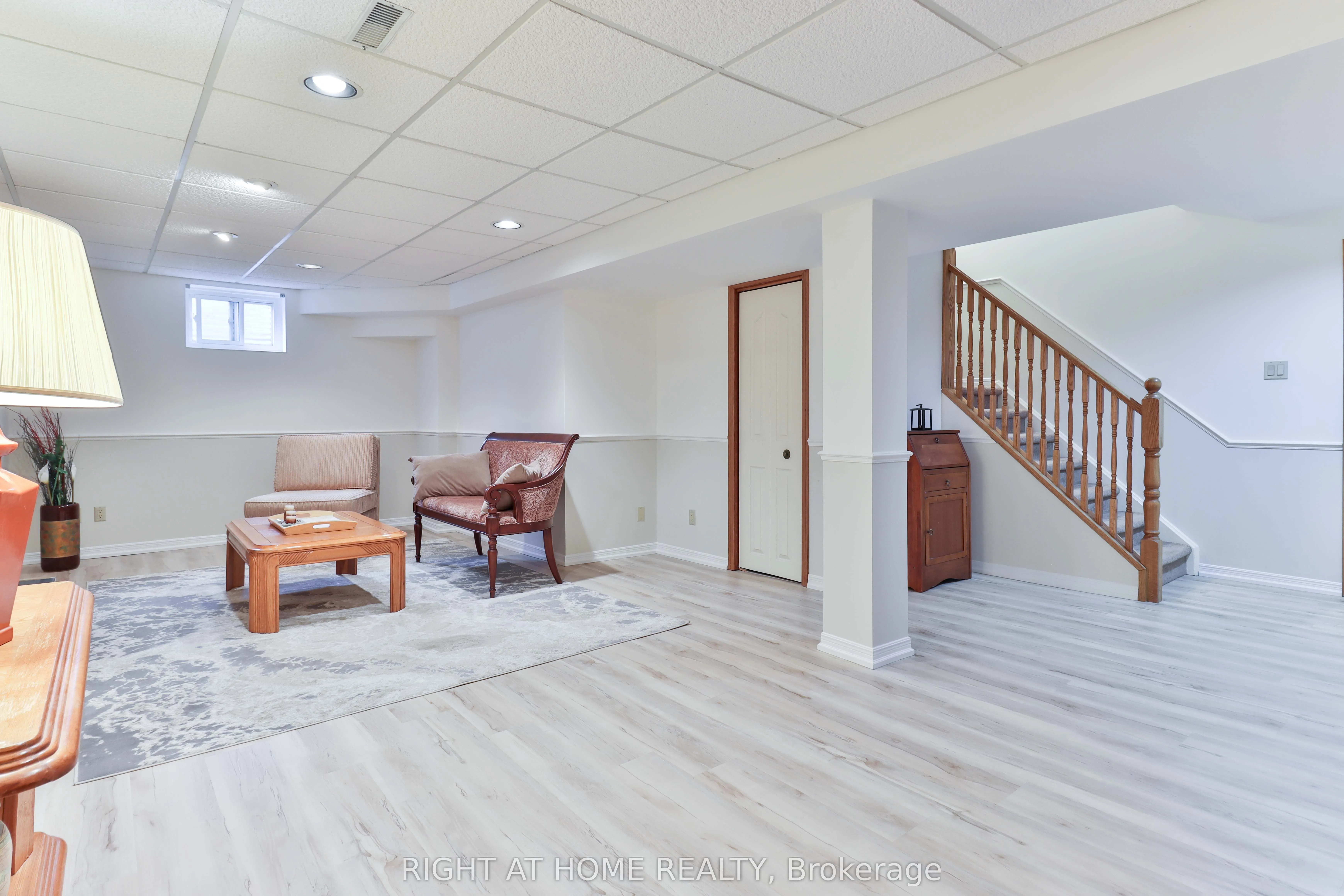 1433 Bough Beeches Boulevard