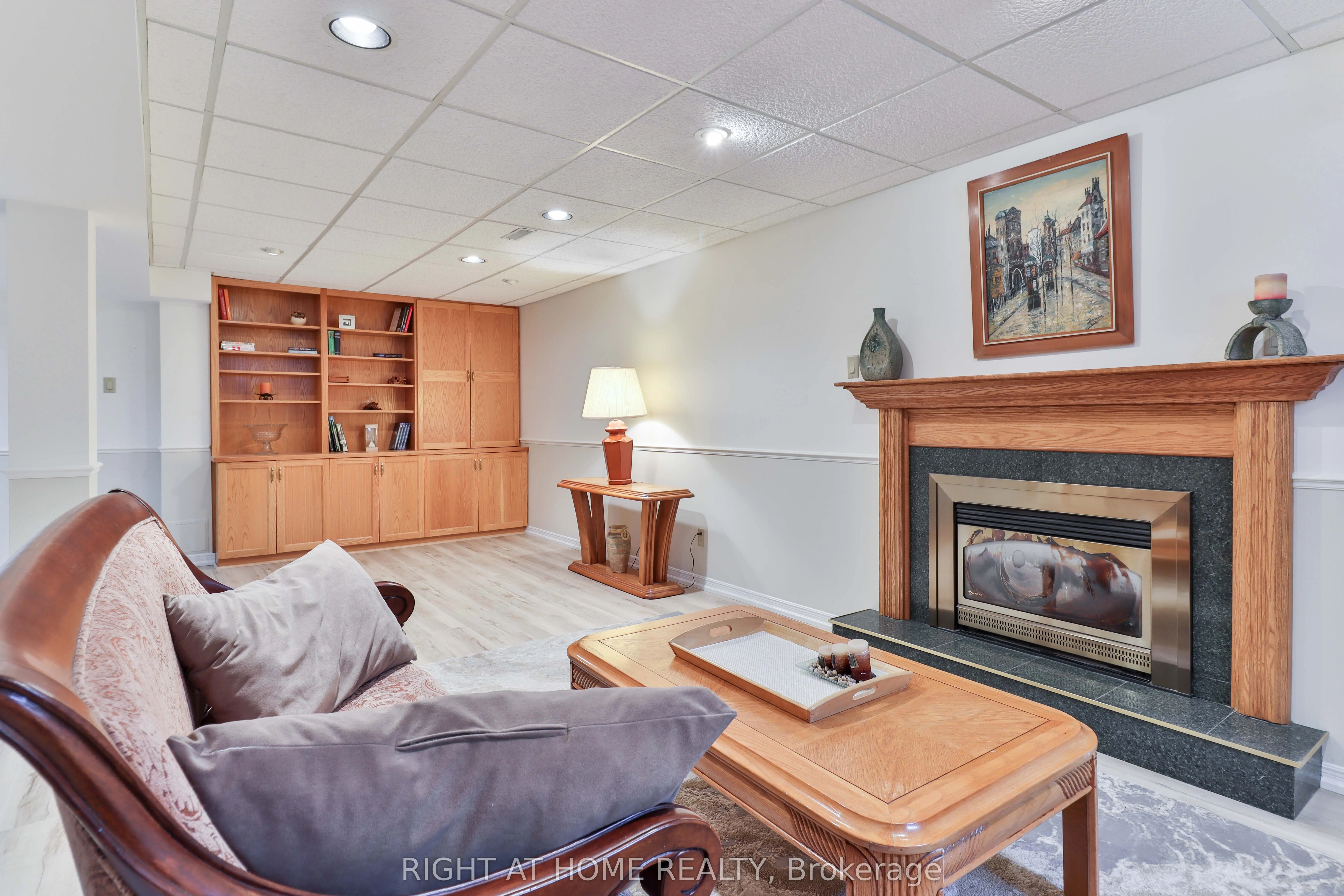 1433 Bough Beeches Boulevard