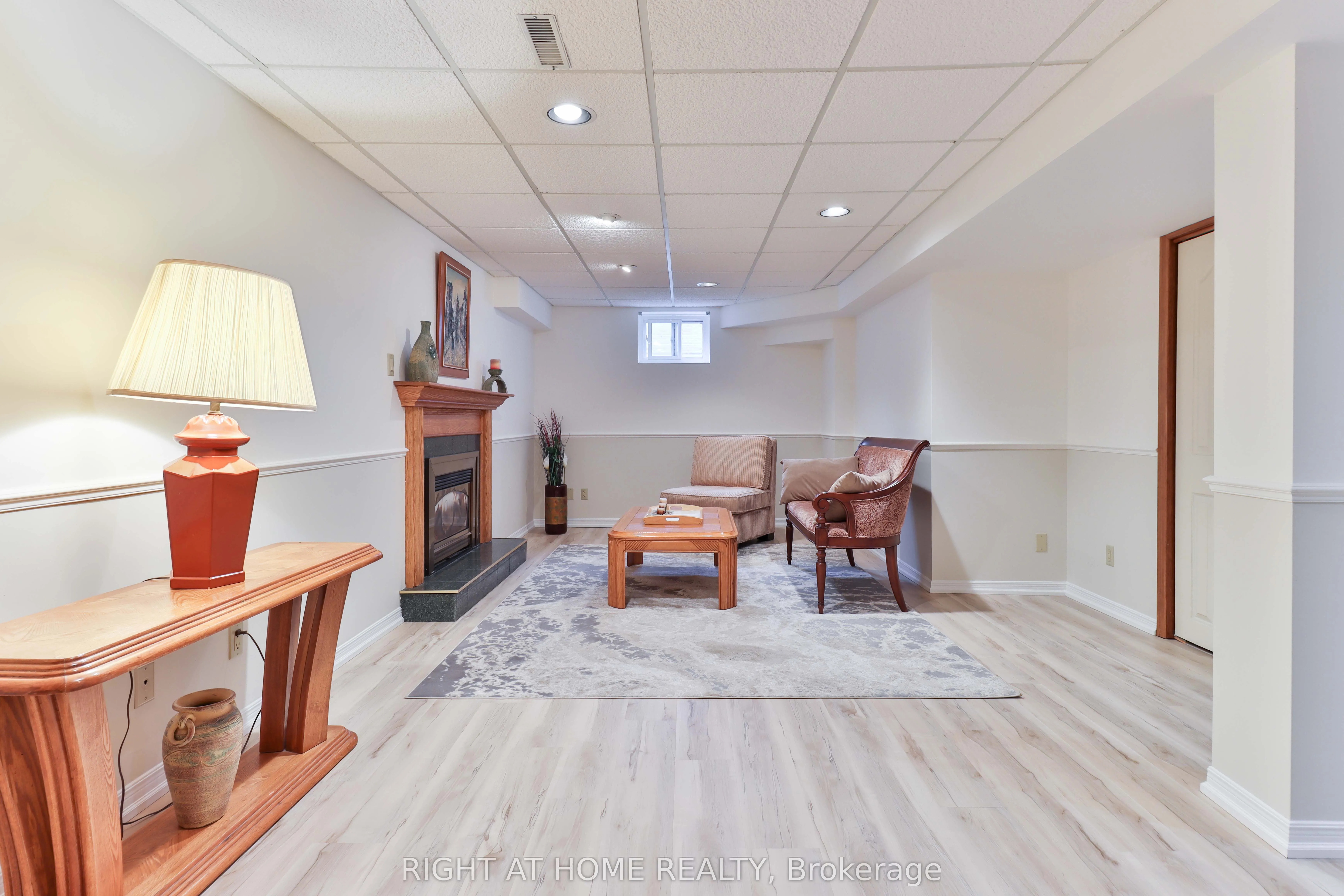 1433 Bough Beeches Boulevard