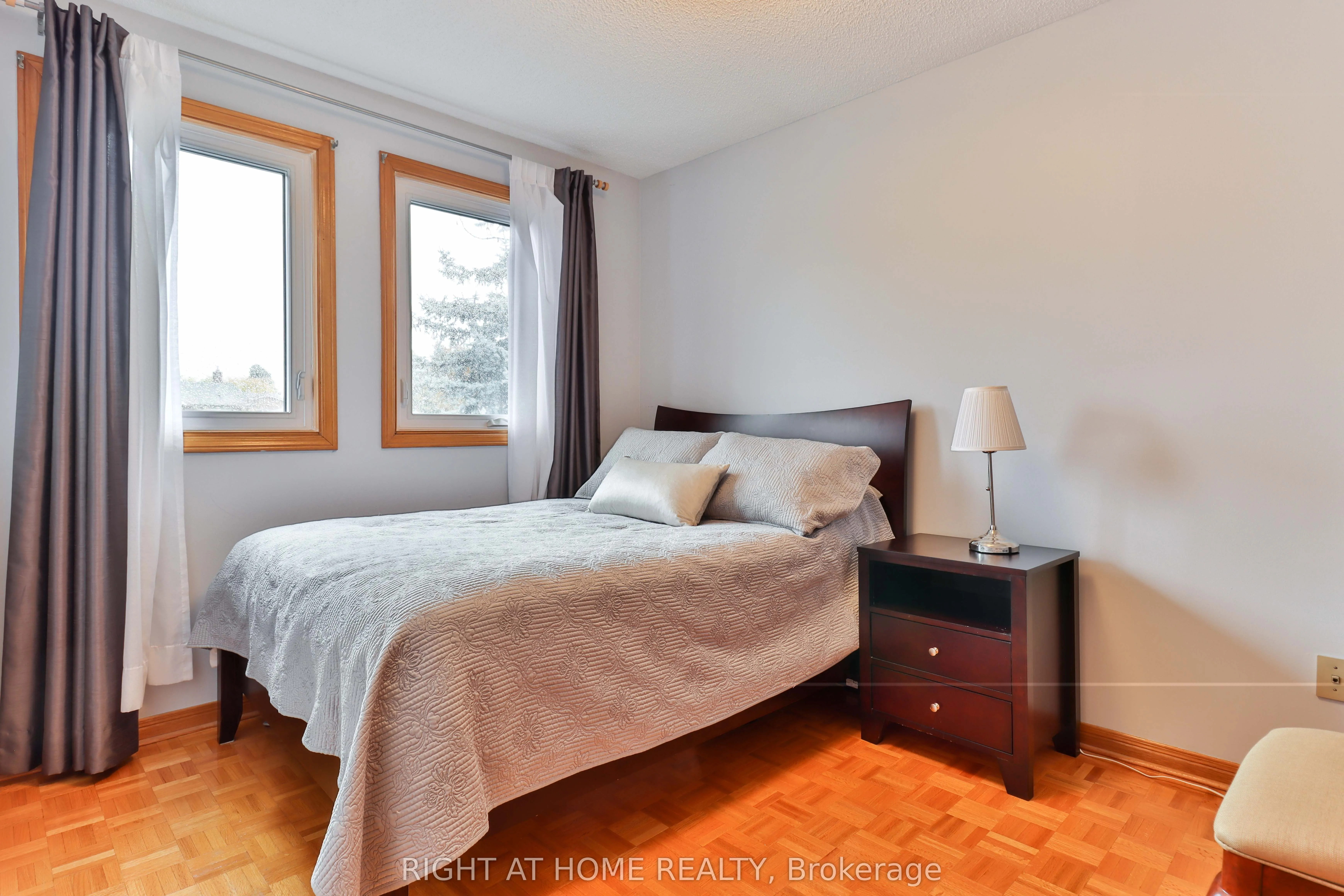 1433 Bough Beeches Boulevard