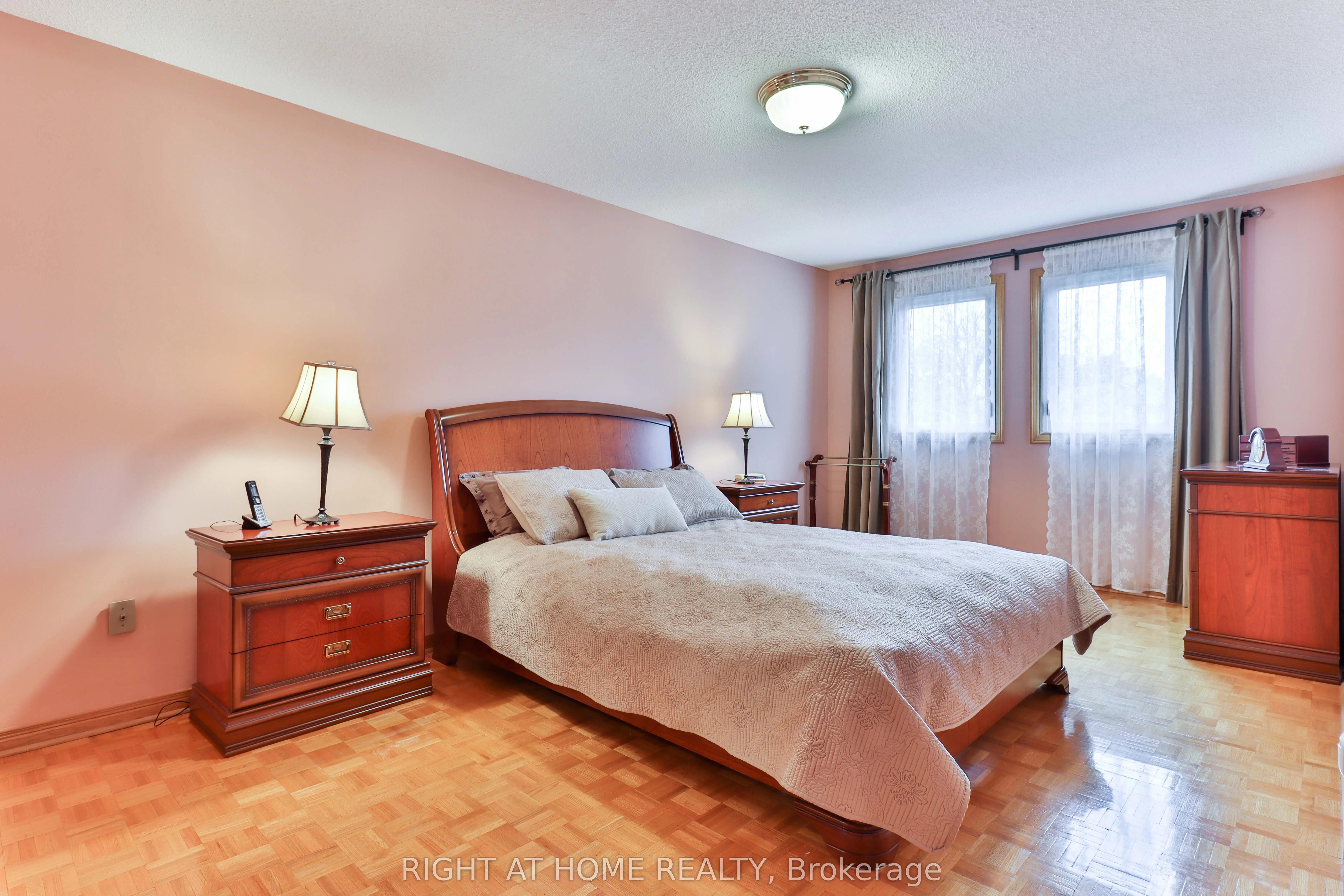 1433 Bough Beeches Boulevard