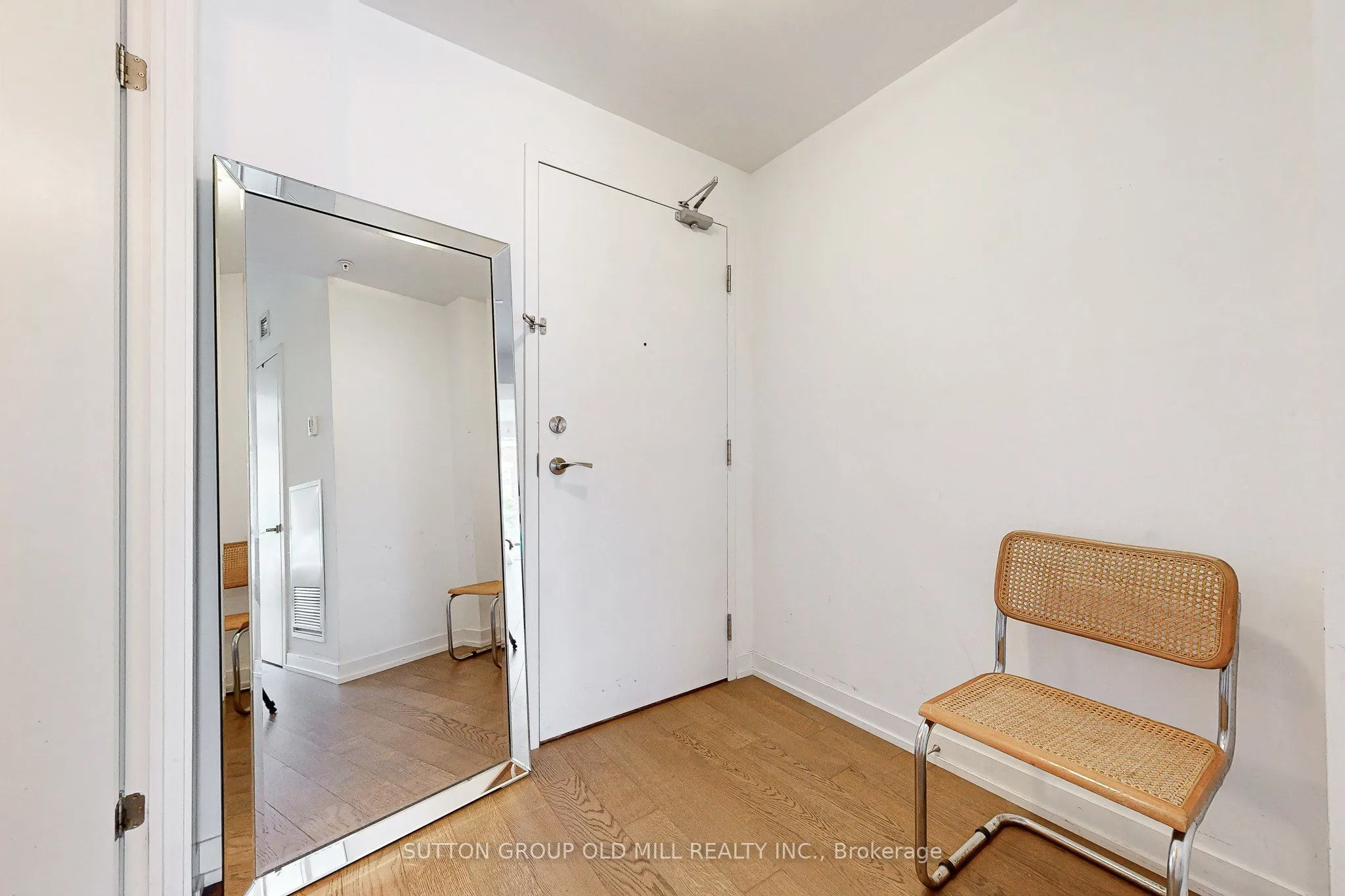 530 Indian Grove, #201