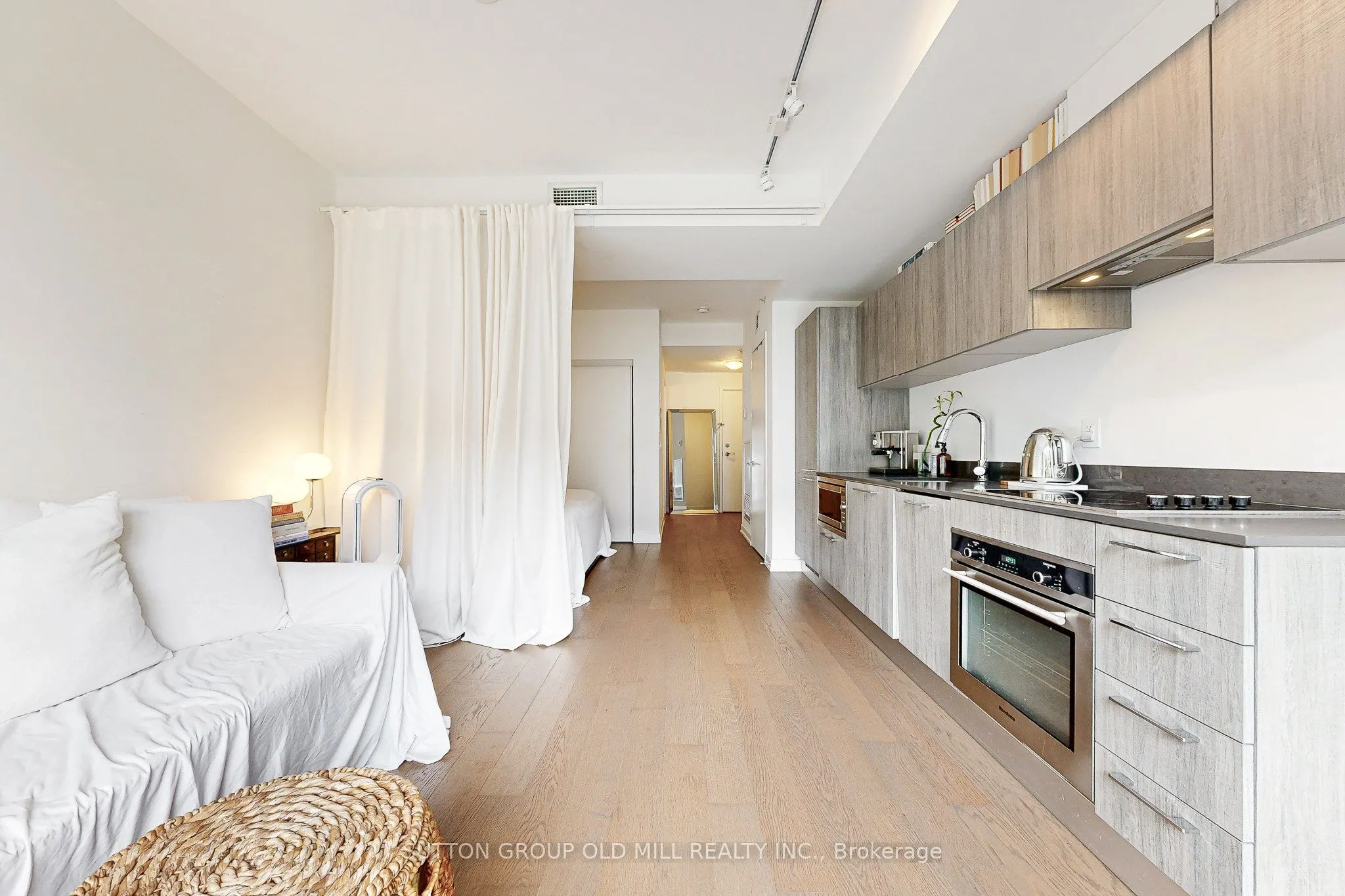 530 Indian Grove, #201