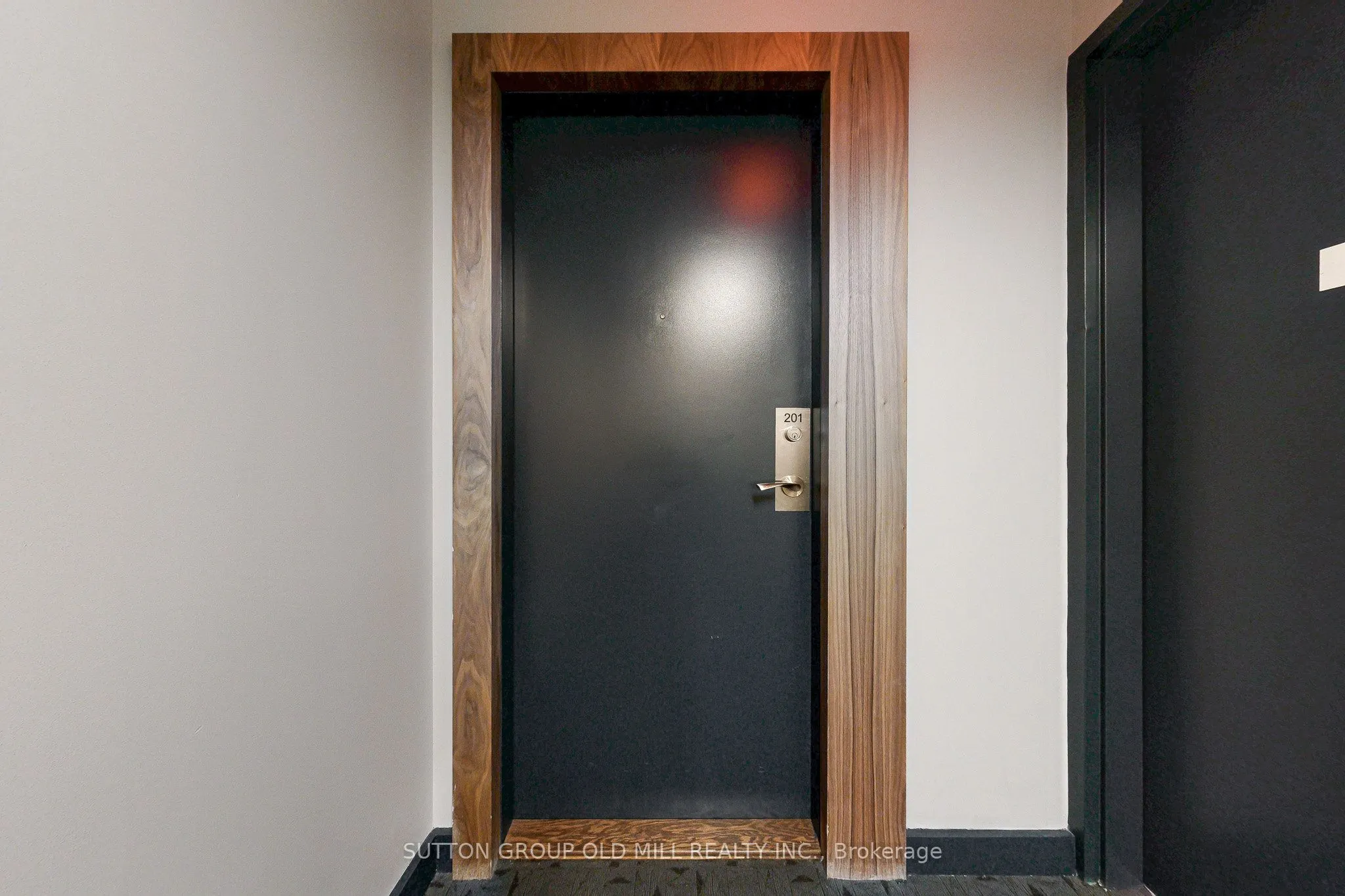 530 Indian Grove, #201