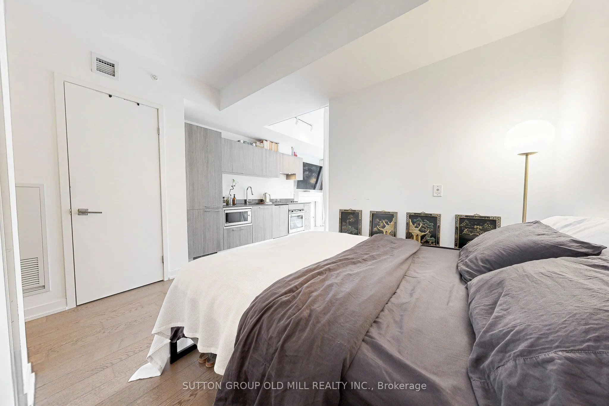 530 Indian Grove, #201