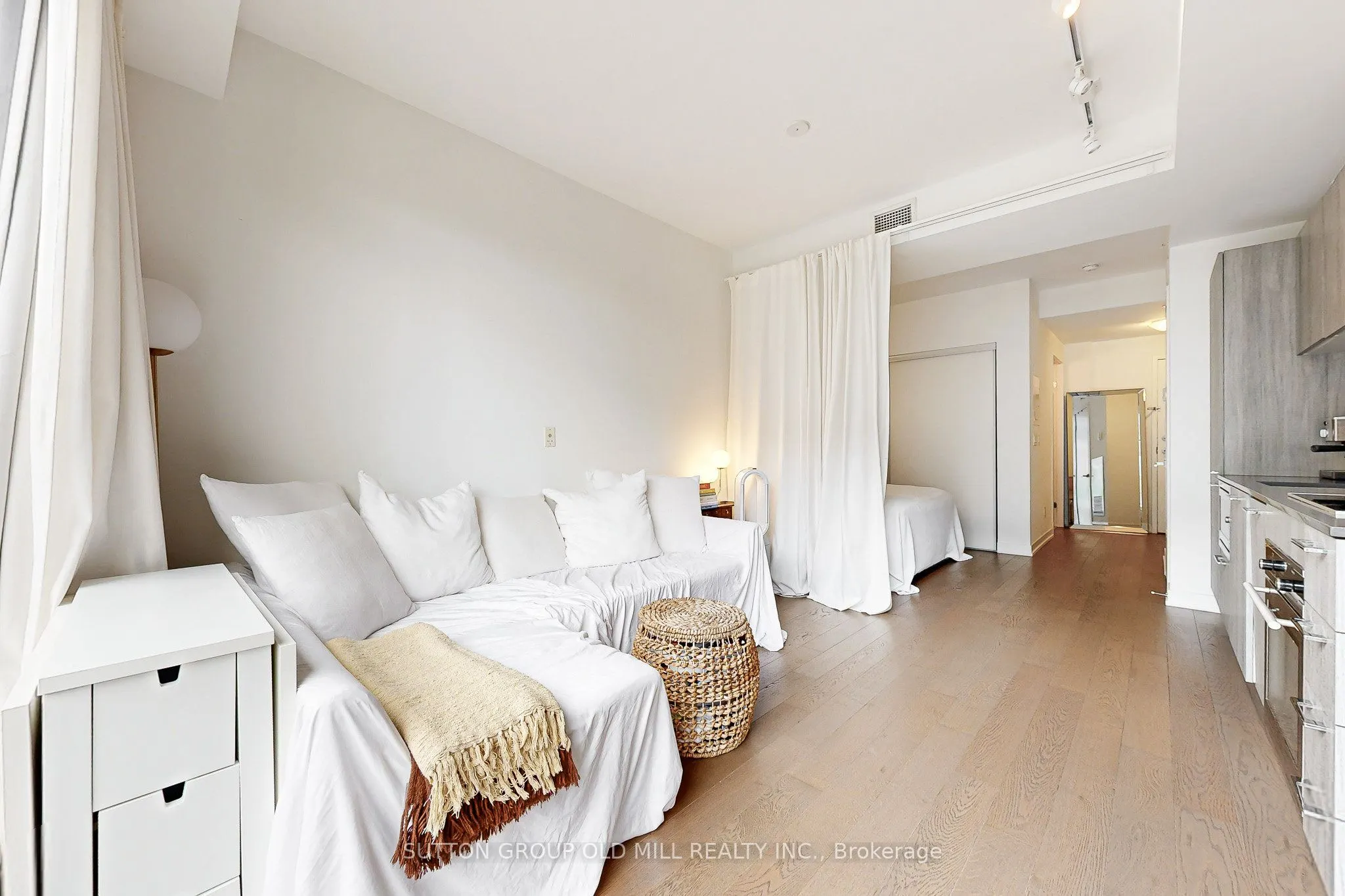 530 Indian Grove, #201