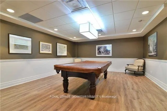 55 Kingsbridge Garden Circle, #105