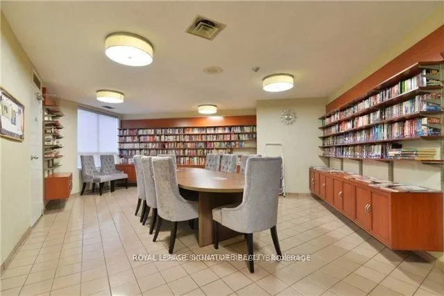 55 Kingsbridge Garden Circle, #105