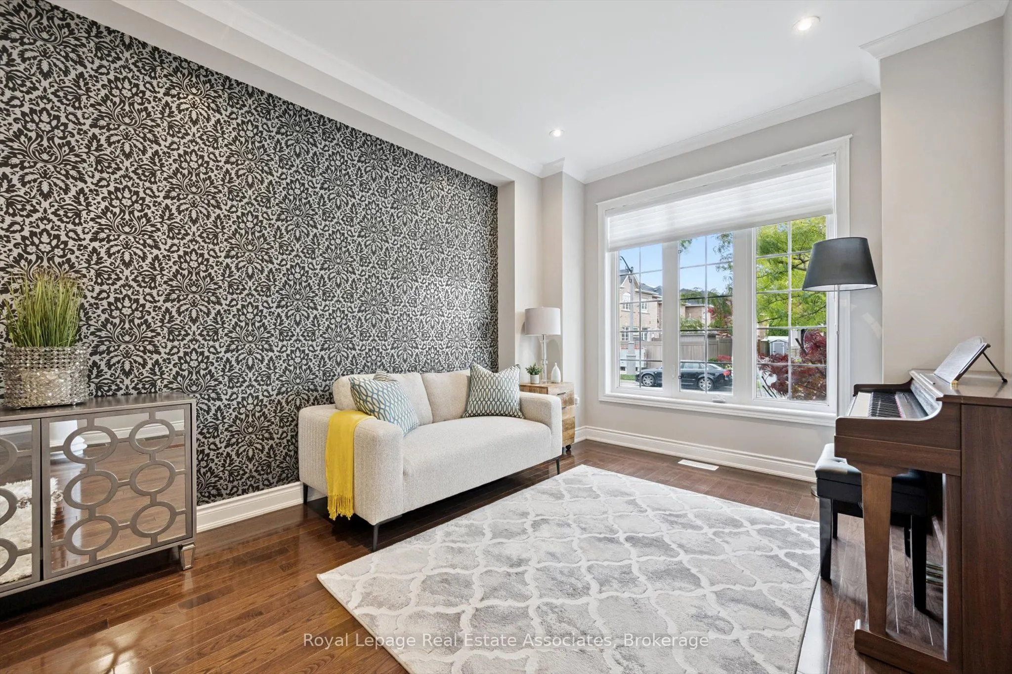 3335 Whilabout Terrace