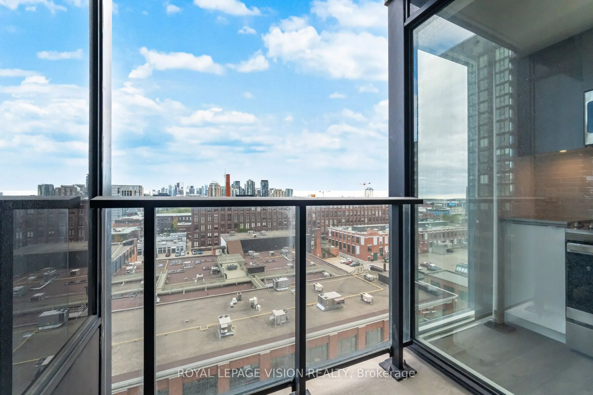 270 Dufferin Street, #803