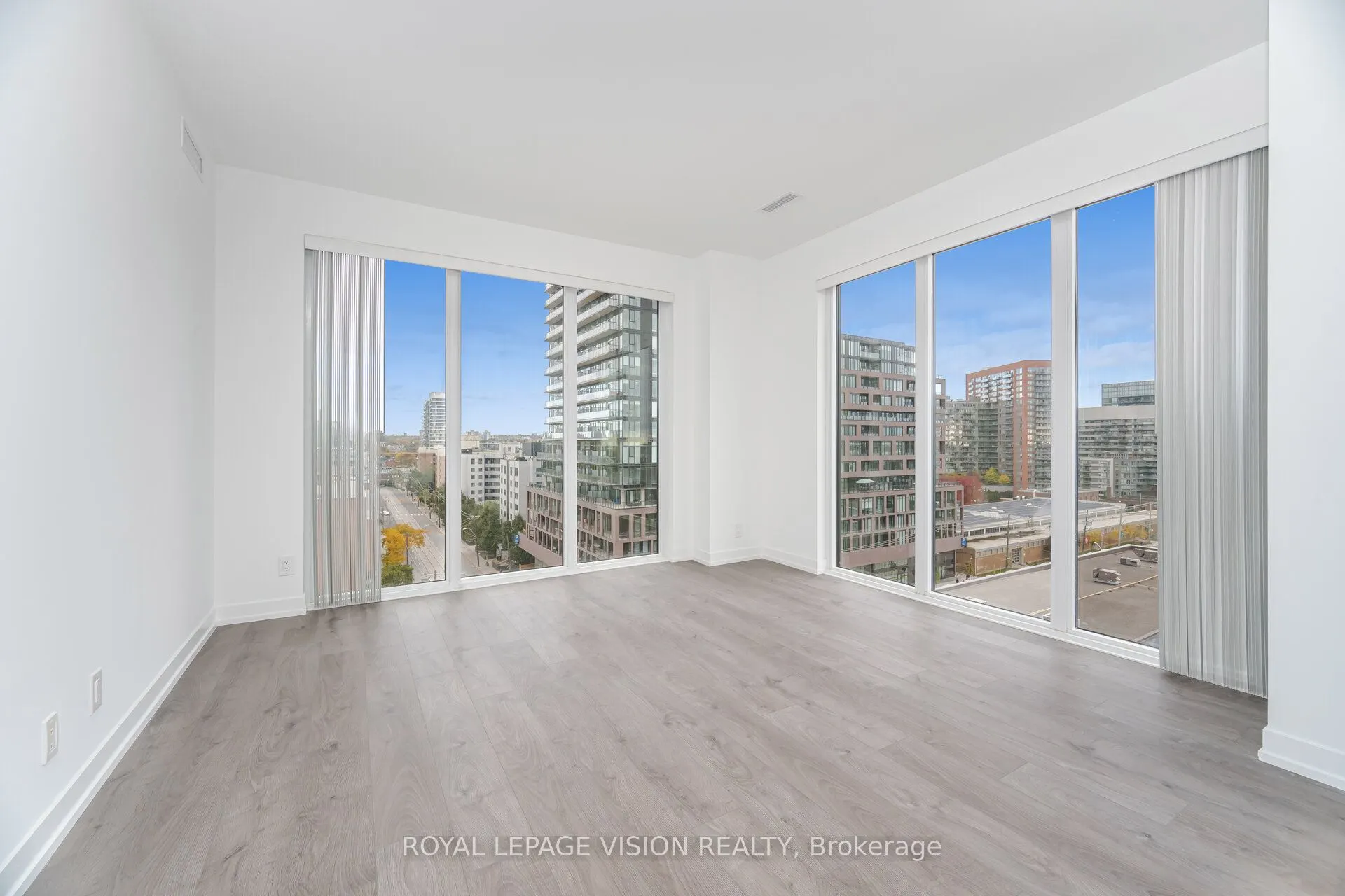 270 Dufferin Street, #803