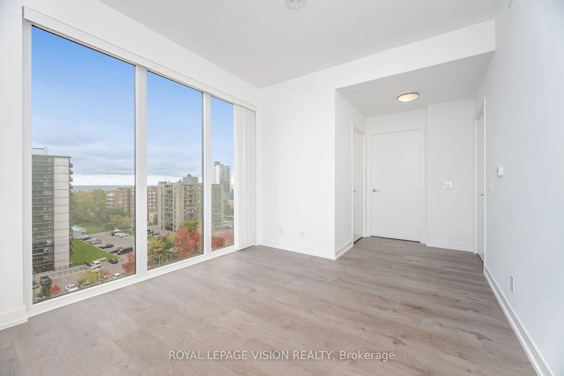 270 Dufferin Street, #803