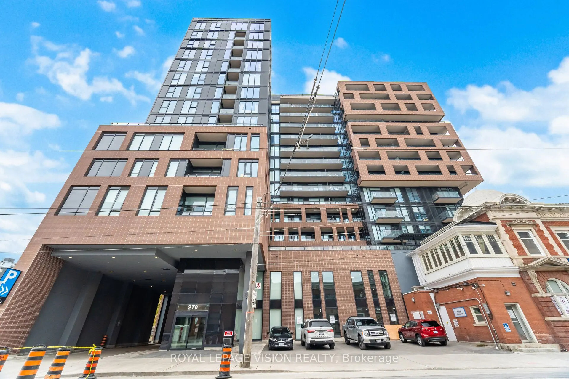 270 Dufferin Street, #803