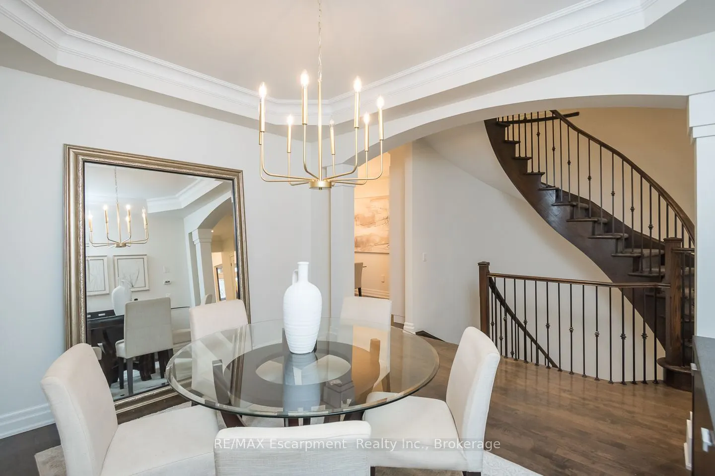 2334 Wuthering Heights Way