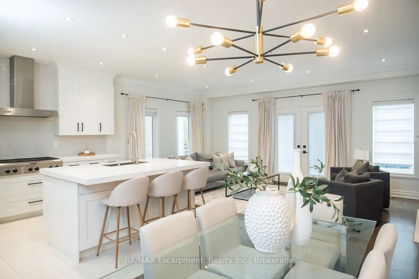 2334 Wuthering Heights Way