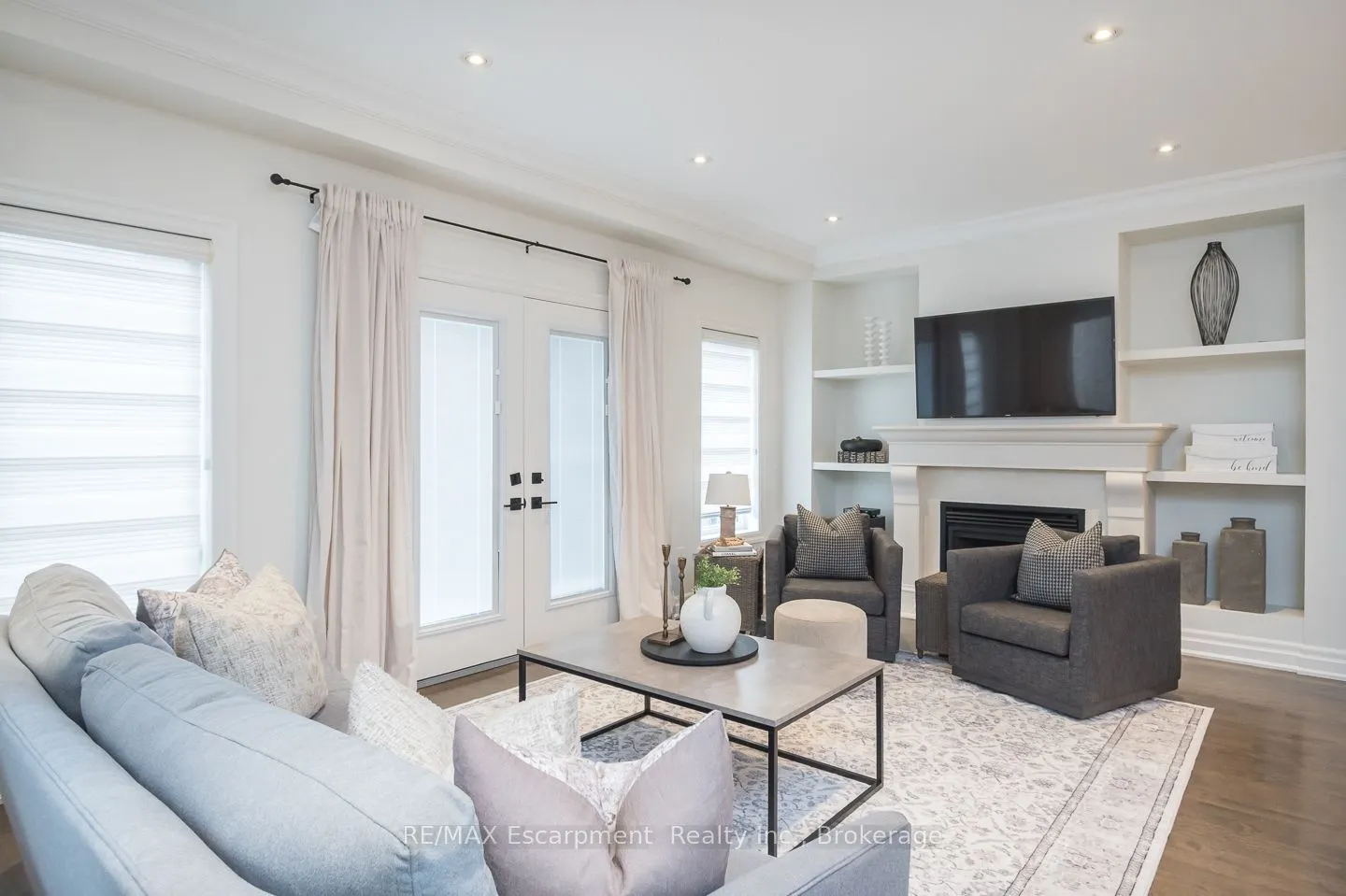 2334 Wuthering Heights Way