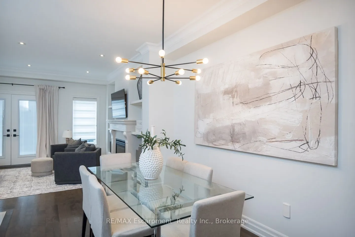 2334 Wuthering Heights Way