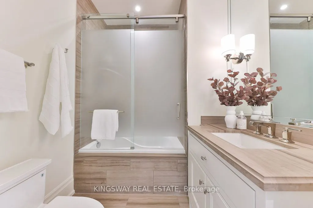 300 Randall Street, #203