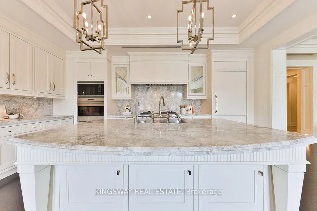 300 Randall Street, #203