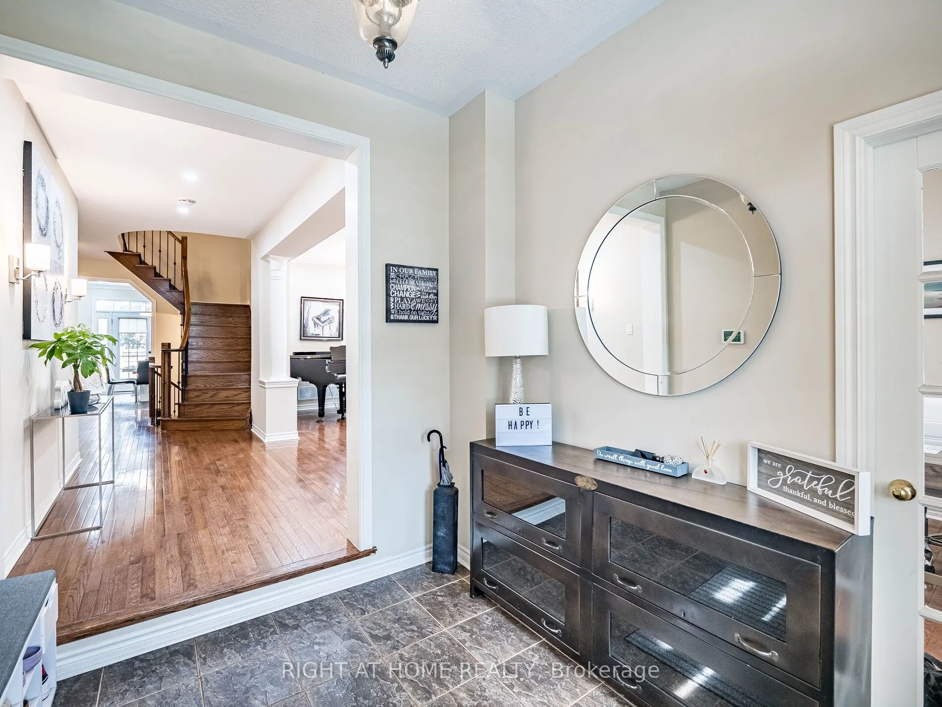 122 Spring Azure Crescent