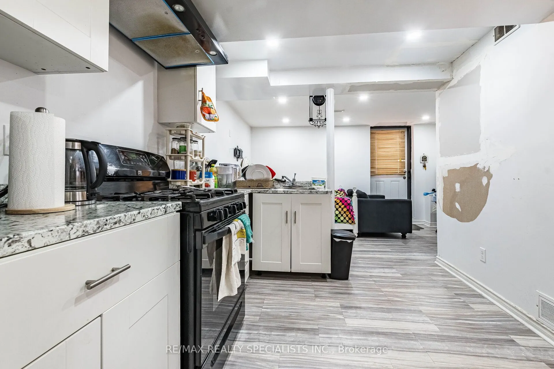 73 Zia Dodda Crescent