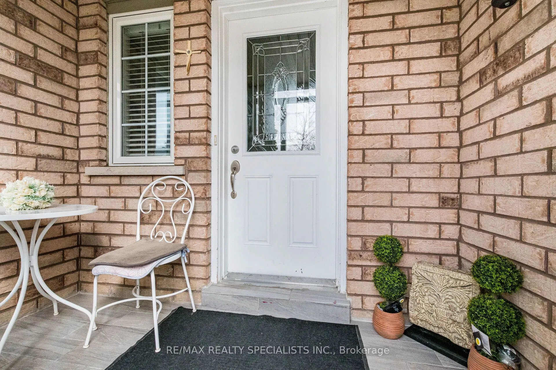 73 Zia Dodda Crescent