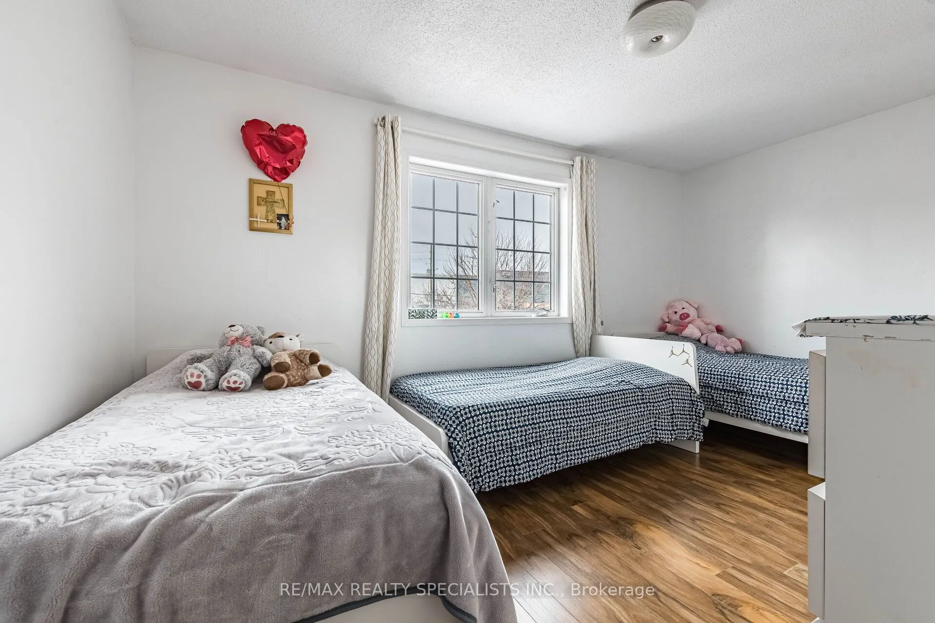 73 Zia Dodda Crescent