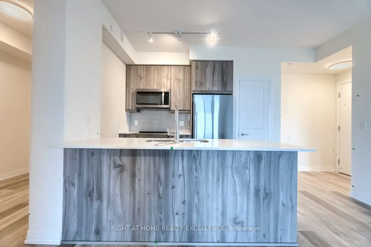 15 Watergarden Drive, #1707