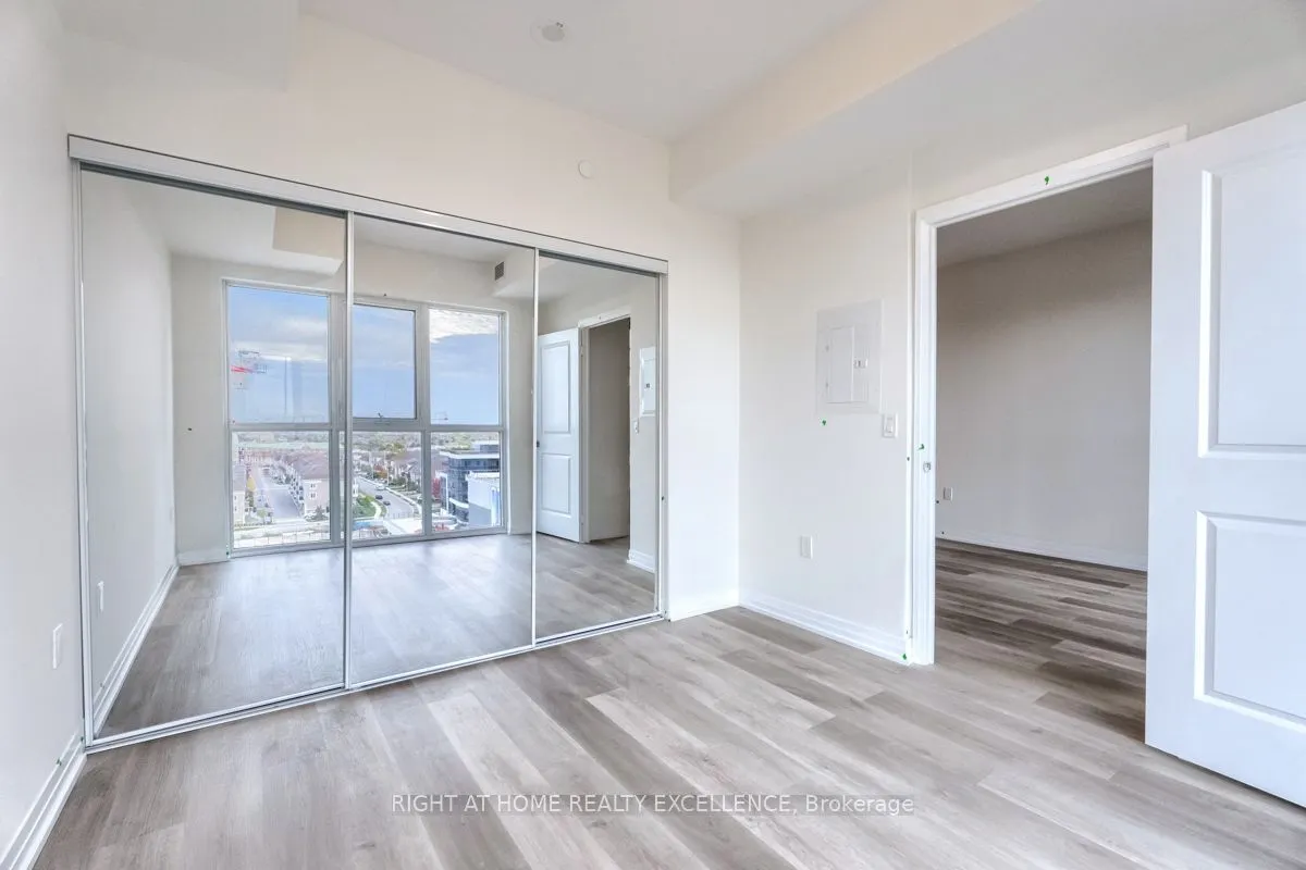 15 Watergarden Drive, #1707