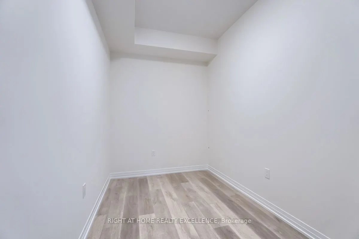 15 Watergarden Drive, #1707